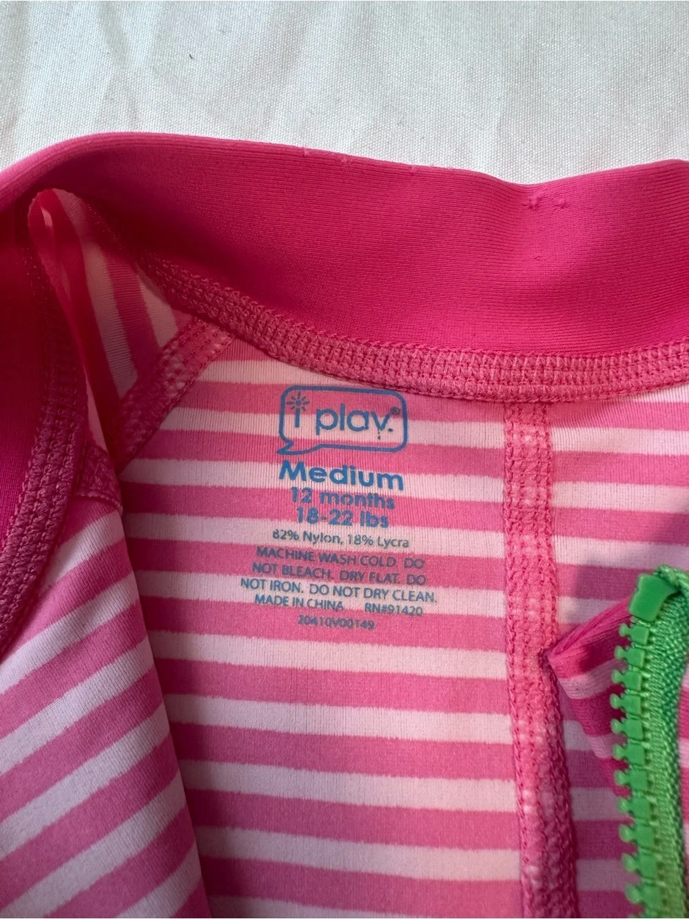 i play. Pink Striped Baby Rashguard with Green Zipper Size M (12 months)